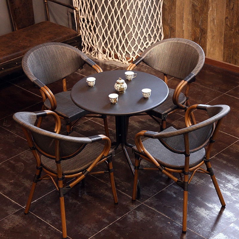 Outdoor Furniture Table And Chairs - Outdoor Table And Chair Set Modern